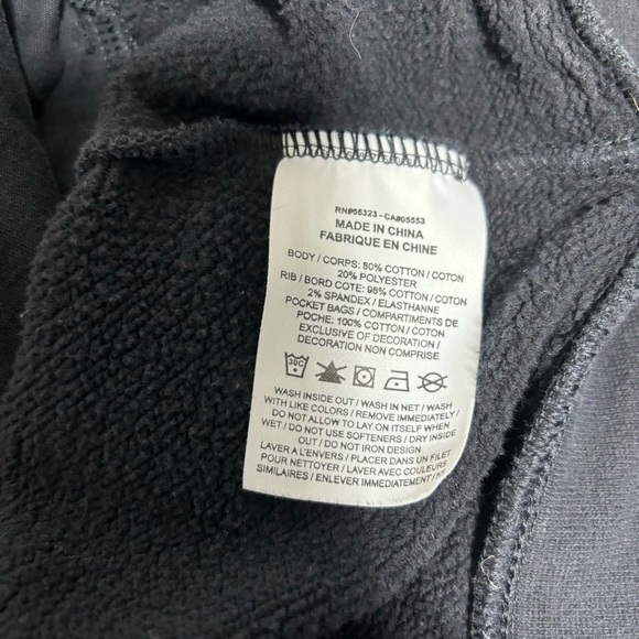 Nike Pullover Girl's Hoodie Hooded Sweatshirt Black Medium Iridescent Logo - Picture 2 of 5